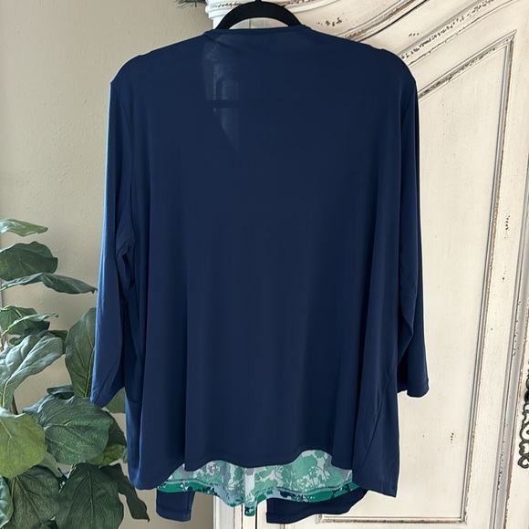 Jaclyn Smith 1 piece Blouse & Attached Cardigan, Women’s size 1X - Picture 2 of 7